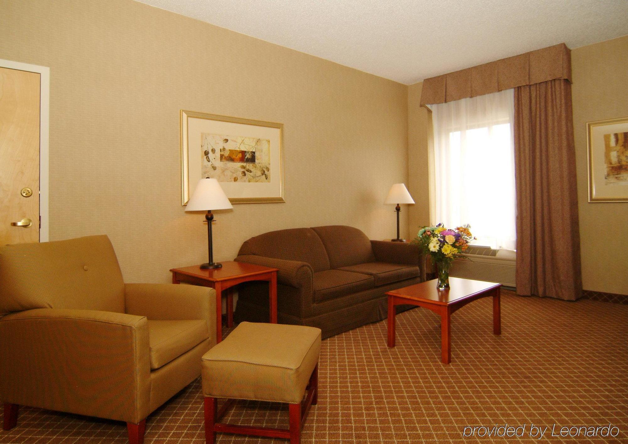 Holiday Inn Express Hotel & Suites Cedar Rapids I-380 At 33Rd Avenue, An Ihg Hotel Zimmer foto